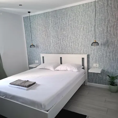 Anatoli Apartment Sulina